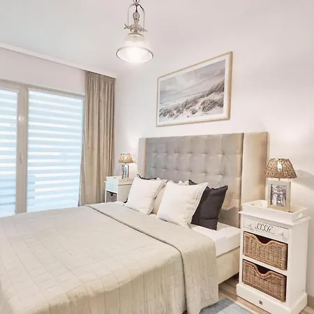 Riviera Z Tarasem - Playa Baltis Apartment *