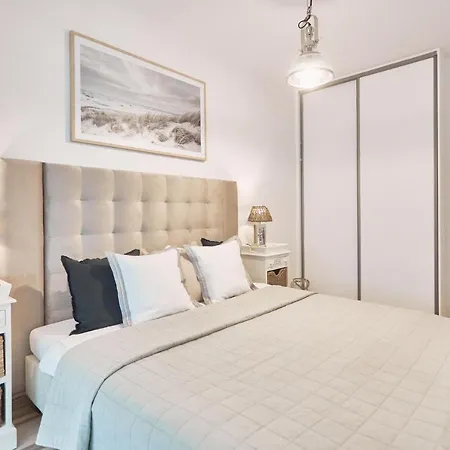 Riviera Z Tarasem - Playa Baltis Apartment *